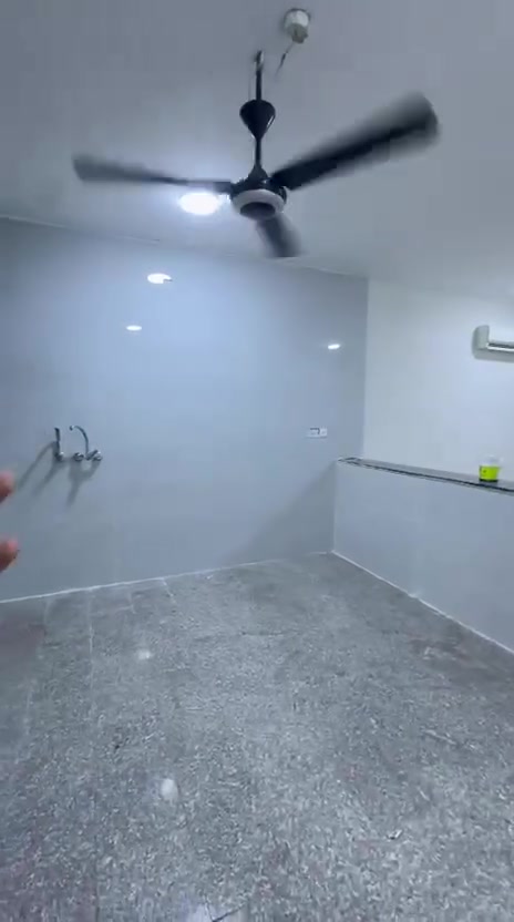 🏠 شقة للإيجار – حي المتنبي

📍 خلف ماكس مول  
🔹 الطابق الأول 
🔹 المساحة: 120 متر  
🔹 غرفتين نوم  
🔹 صالة  
🔹 مطبخ  
🔹 خدمات  
🔹 سبالت ومراوح  

💰 الإيجار:800$  شهرياً شامل 24 س كهرباء 

📞 للاستفسار والحجز راسلنا
*********** وتساب 
*********** هـ
