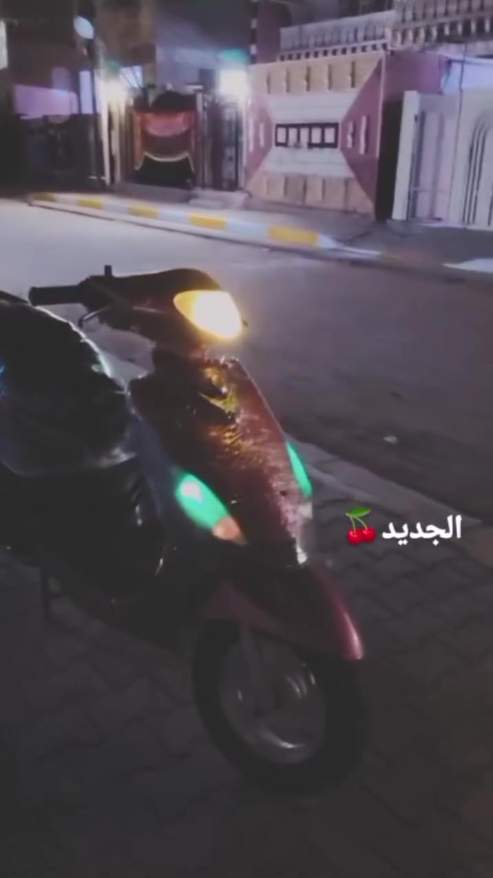 سلام عليكم دراجه ماكس منغولي دراجه شغاله سلف هندر كهربائياته شغاله الدراجه بس البراغي مال صالصنه مكطمه جوه التورنجي يسويه ب10 و الكابريتر يحتاجله تنضيف سعره 225 قفللل قفللل قفلل ***********
