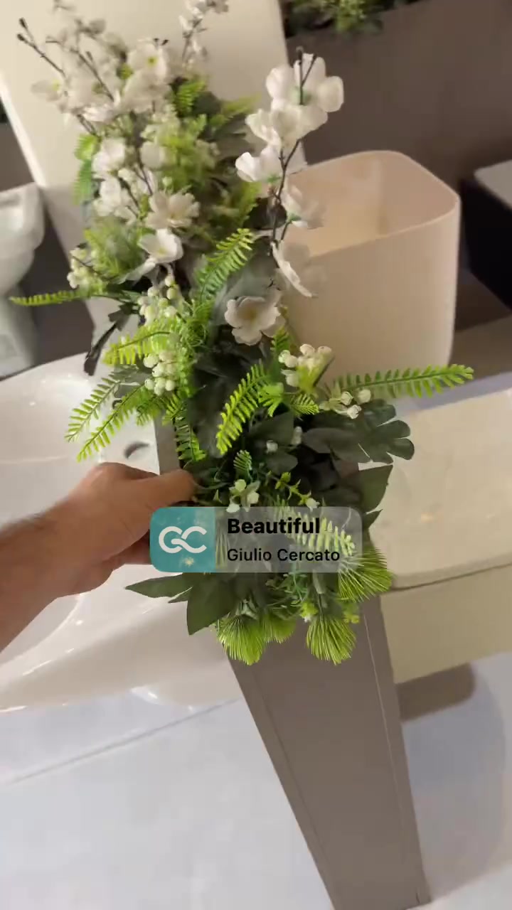 سلام عليكم عندي خشب بلايود نوع تركي نظيف للبيع بال معرض معزل الوان مختلفه البالايود نظافة موجود بالفيديوهات الشرح تجي تفتح وتاخذ مكان ( البصرة مركز المدينة ) رقم تلفون 
***********

