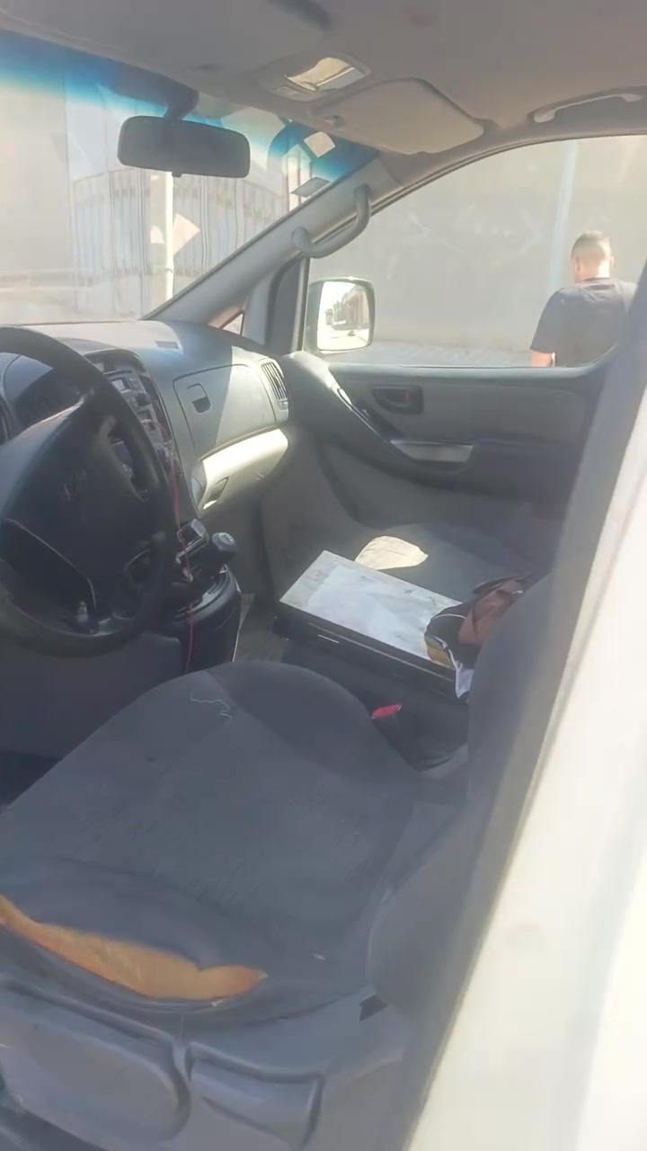 نكايزي • ٢٠١١ • العنان الكوفة