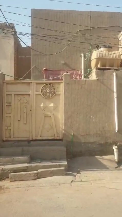 🏠 بيت رهن – حي العسكري
📍 الموقع: حي العسكري، مقابل أسواق آدم
📐 المساحة: 100 متر
🏡 البناء: جديد ونظيف جداً
💰 بيت رهن
📞 للاستفسار: ***********
