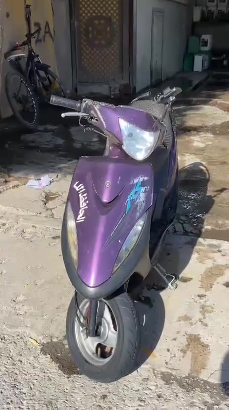 سلام عليكم دراجه ماكس عدله للبيع دراجه كامله نكره سلف اشاير كهربائيات لايت كلهه شغاله ونصبتهه تخبل ماحجي اني شوف وحكم بنفسك بس الصالنصه يرادلهه لحيم 
وعندي هاذ الشاصي للبيع 
وعندي هاي الطلبوكه للبيع 
 *سعر الدراجه*  400 الف  *وسعر الشاصي والطلبوكه*  100 الف 
 *الرقم* _***********_
العنوان الدوره ابوشير
