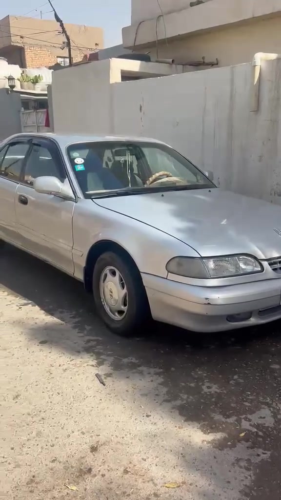 السلام عليكم 
سيارة سوناته تو موديل 1993 جاهزه من كلشي حداديه جديده تبريد ثلج تخم تأير جديد سياره خير من الله سعرها 48 وبيها مجال بصيط الاستفسار  ***********
