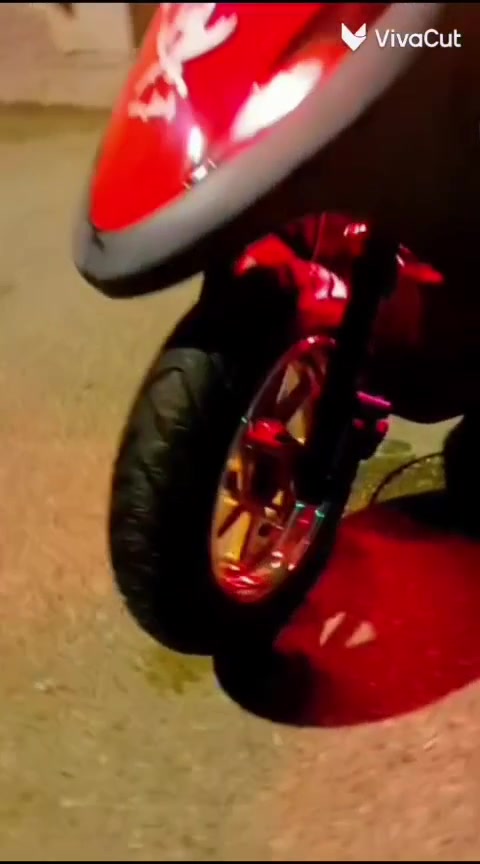 ماكس عدلة • ٥٥ • سلف هندر