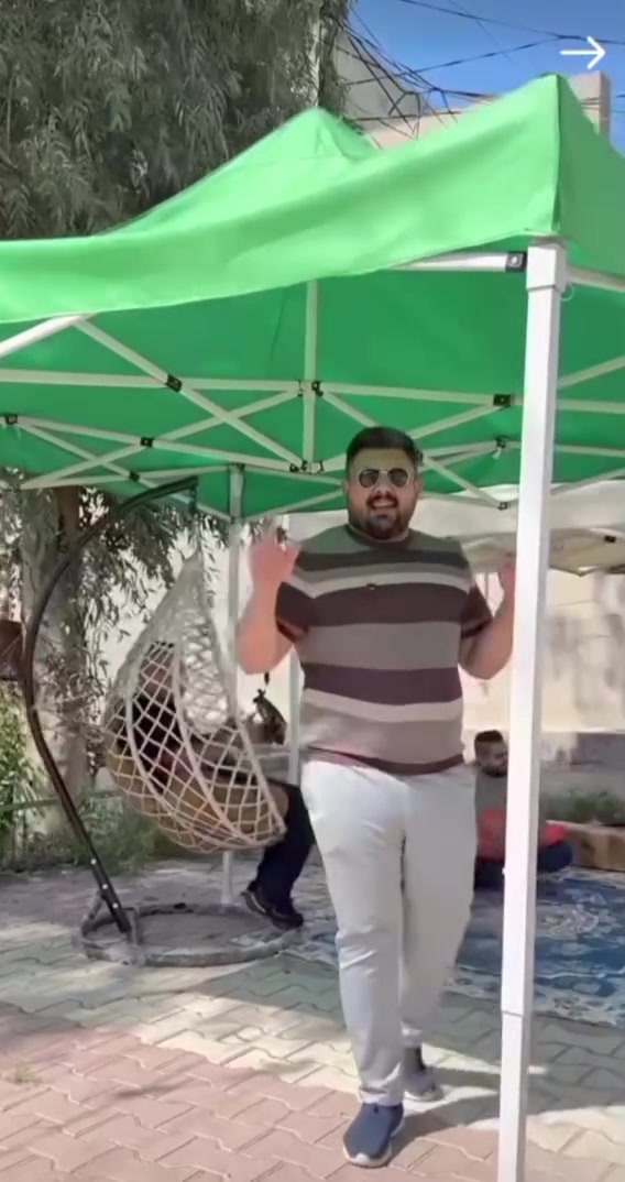 سقيفه للبيع مستعمله قليل ٣في٣ مثل هاي الي بل صوره بس الي عندي بيه قماش داير  ***********
