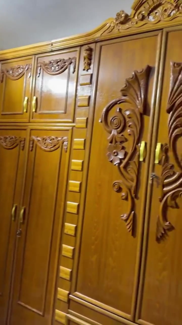 غرفة ملكي👑 خشب درجة أولى صاج داخل وخارج للبيع ***********/واتساب
