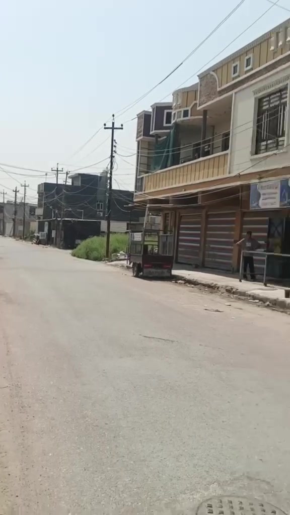 السلام عليكم بيت مساحة 190 متر ملك زراعي سند 25 
يرهم استثمار مشتملات تفاصيل بالفديو السعر 140؟ بي مجال بسيط الاستفسار ع رقم ***********
