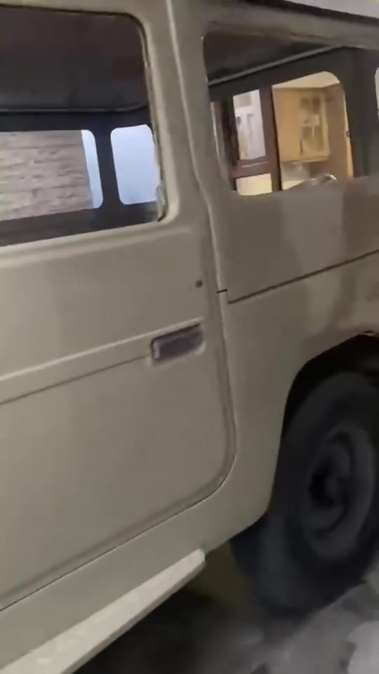 لاندکروز عگرب للبیع معمرة تبرید شغال گیر لو گیر محریک کهربایات کلهم شرط مشروع وطني مکان اربیل سعر(١٥٠) ورقە رقم تلف ***********
