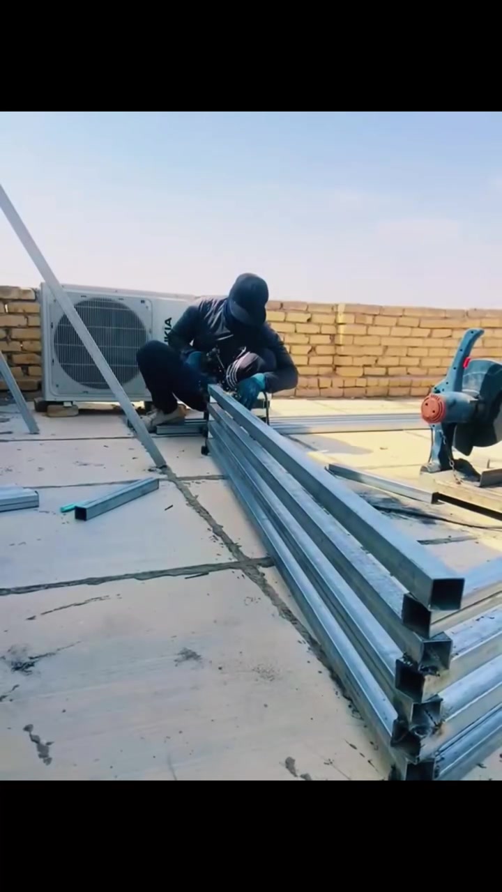 خدمات بناء • مقاولات • ماكو تفاصيل