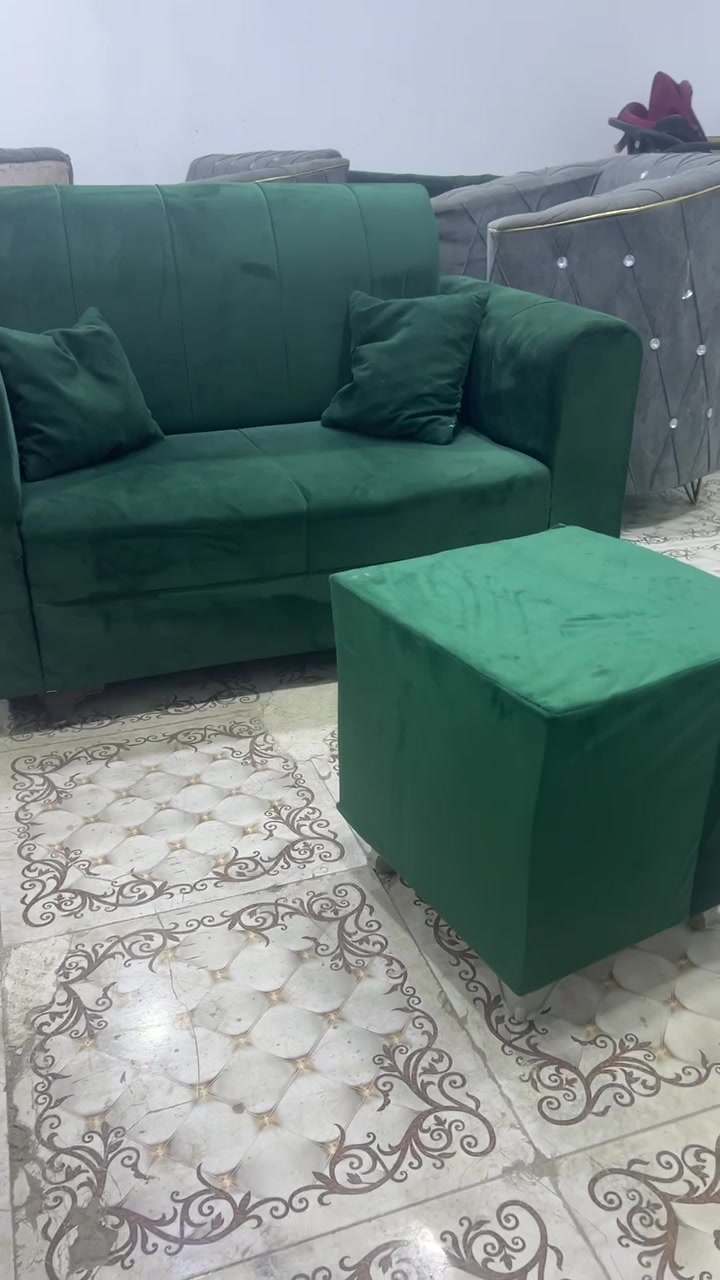 ٧ مقاعد • نظافة ١٠٠٪ • توصيل