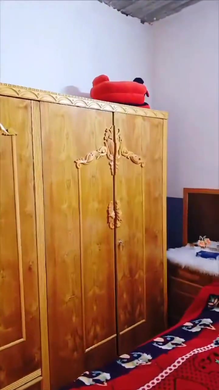 غرفة • للبيع • مستعملة شهرين