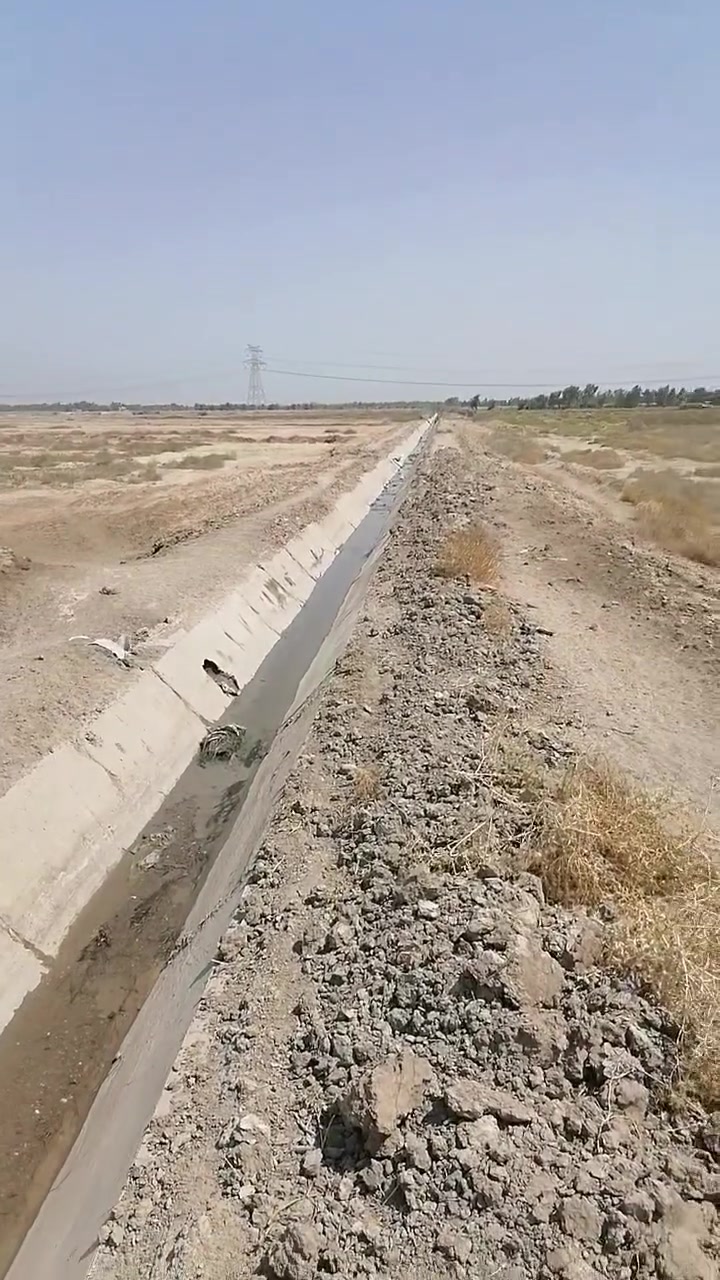 سلام عليكم
@إشارة قطعه للبيع 8 دونم تبعد عن طريق حله نجف 4كيلو صالحه للزراعه ماء سقي شتاء صيف شارعها 7 متر واجهية الارض 40 متر 
نوع العقار عقد 24 مفوضه بالطابو مجرت اتشجرها تتطوب بسمك القطعه حدود الرارنجيه وسعرها كلش مناسب 6 مليون للدونم وبيه مجال 
للاستفسار اكثر مراسلة الصفحه او الاتصال بالرقم الموجود بالمنشور 

*********** /***********
