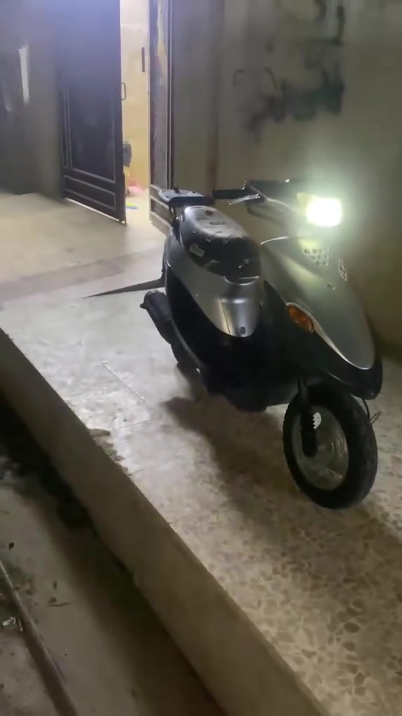 عطور نحله بس اشوفك للبيع سعر 400 وبيها مجال شيء قليل ما مفتوح بس قبض كندر مكاني موصل جديده يا مجعمل غوات الشراي يجي خاص وهذا رقمي *********** مفتوح واتساب
