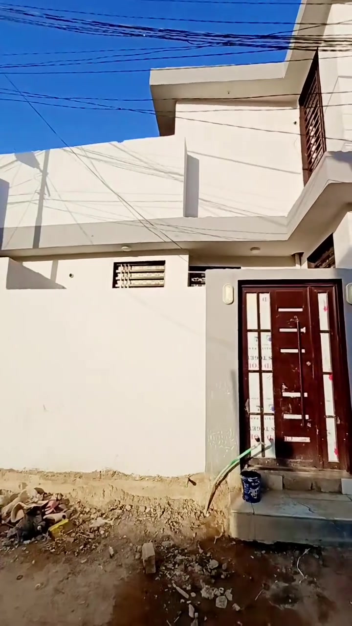 🏡 للبيع بيت سكني مساحة 150 متر

📍 الموقع: [زراعي حي نيسان مقابل حي العسكري]

📐 المساحة: 150م²

🏠 البيت: [طابقين]

🛏️ عدد الغرف: [4 ]

🚿 عدد الحمامات: [ 3]

🚗 كراج
📜 الملكية: [عقد زراعي]

✨ موقع مميز وقريب من الخدمات

✨ بناء مرتب وجاهز للسكن

💰 السعر: [لاستفسار على هذا الرقم]

📞 للاستفسار والتواصل: [***********]
