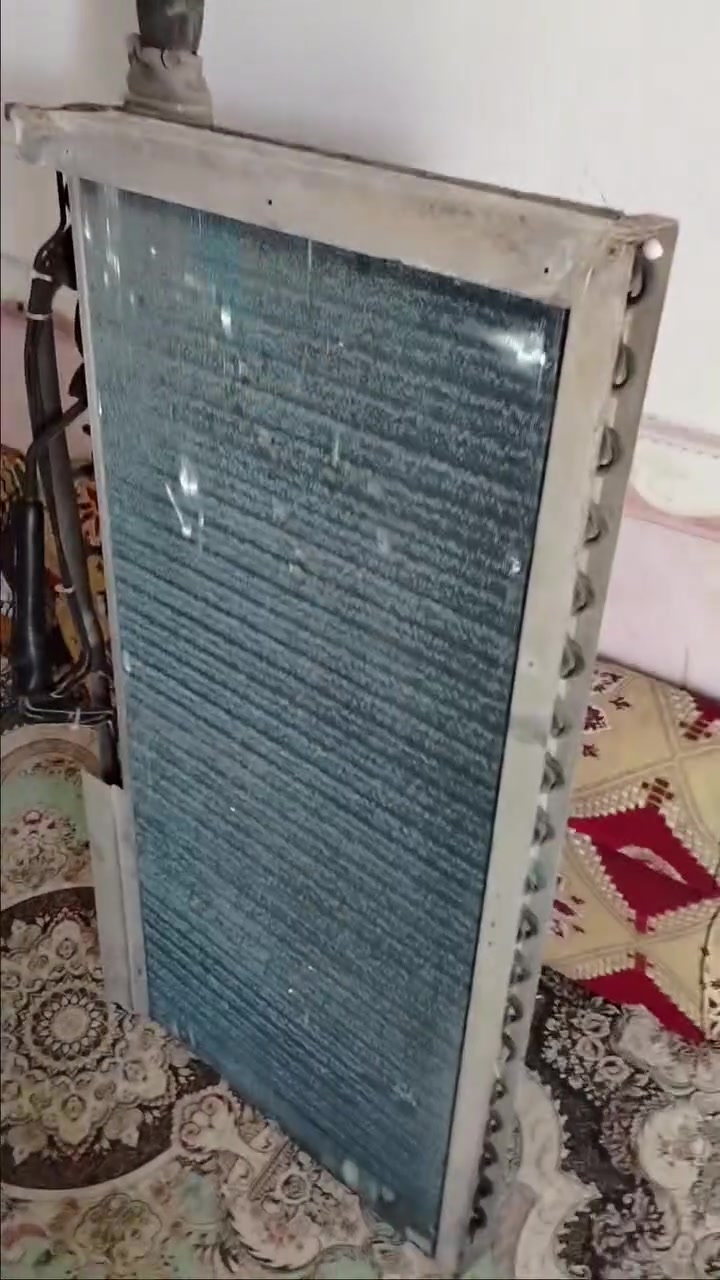 ***********
