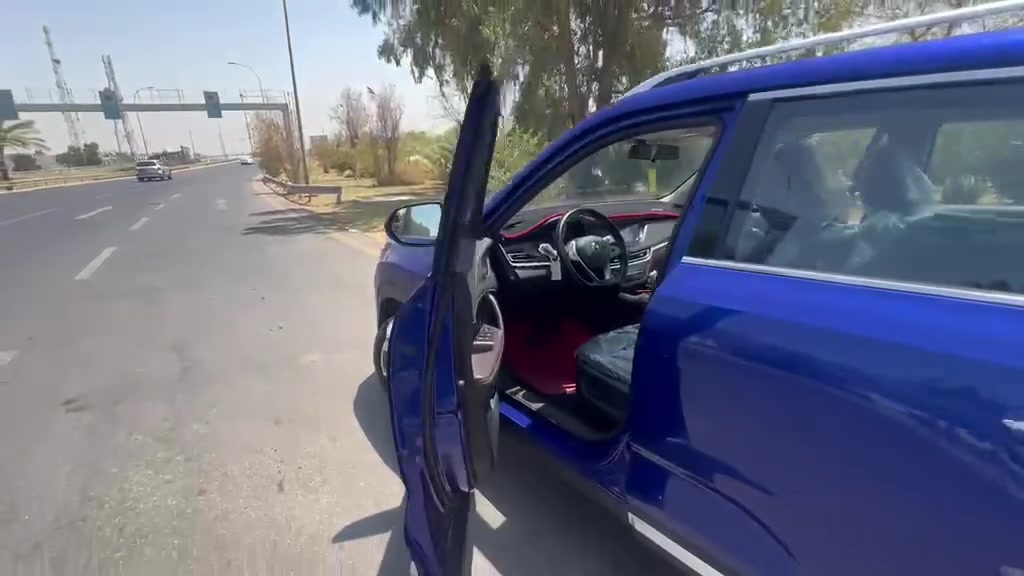 شانجان cs35 بلاس
ماشيه 53 الف
موديل 23
بعدها بالضمان 
مكفوله من كلشي ماعدا بارد بالجاملغ 
وعندي سونار  جديد
السياره رقم بغداد باسمي فول مواصفات
سعر 143
عنوان بغداد الكرخ
***********
