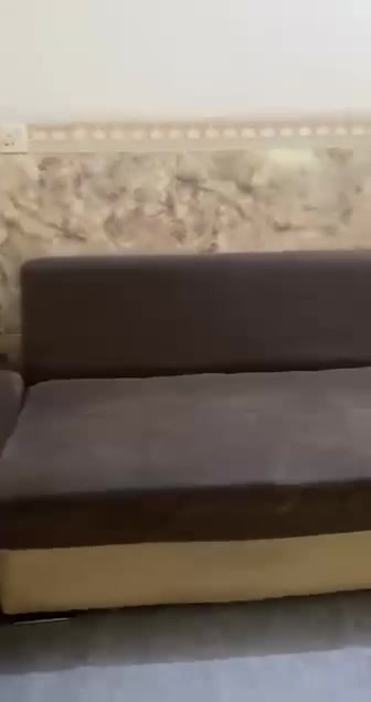 تخم قنفات حرف L
١٣مقعد 
بحالة جيده 
مكان اربيل فرمان بران  زاكروس 
سعر ١٥٠قابل للتفاوض