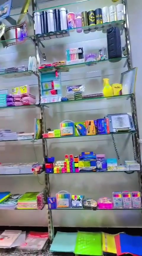 رفوف استيل وجام ابو العشرة لبيع
***********
