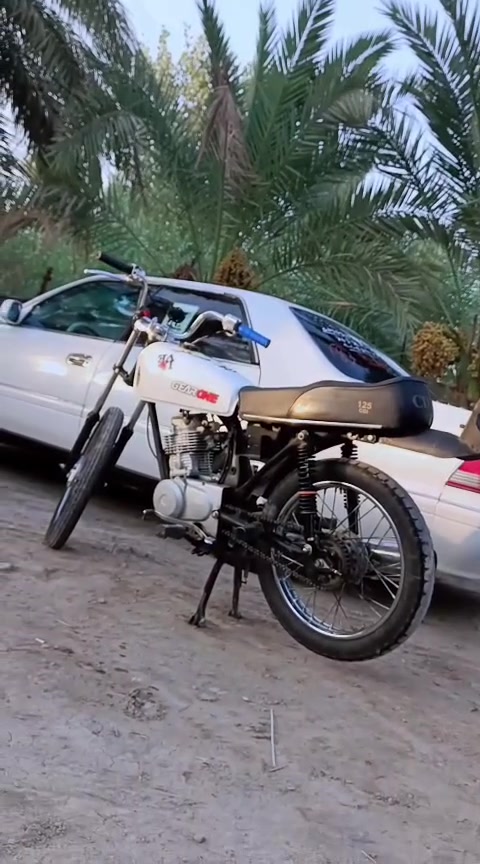 السلام عليكم دراجه للبيع كلك كلك كلك السعر 350 بيها مجال ديوانيه قضاء المهناويه هذا رقمي***********
