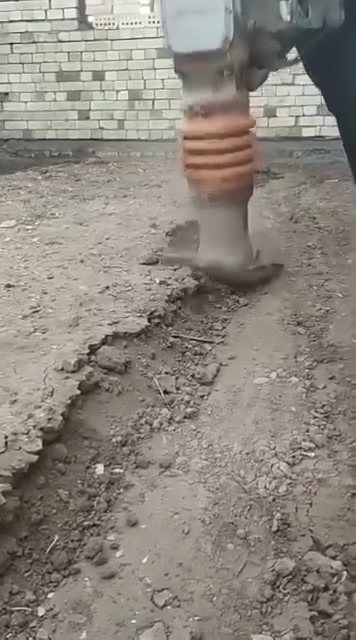 قفاز حدل سبيس وتراب وتربيع البيوت العنده حدل يتصل على الرقم *********** بيه واتساب
