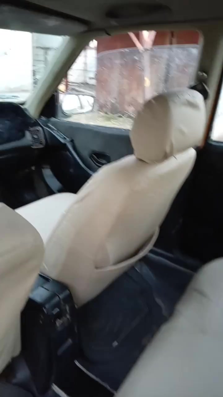 السلام عليكم بيجو بارص مديل ٢٠١٥ سنويه لل ٢٨ جاهزه مكينه كير حداديه طخم تاير تبريد ثلج كل نقص مابيه السعر ٤٣ وبيه مجال للشراي مصفره هيئه وغرامات الشراي يتصل مكاني ميسان ***********
