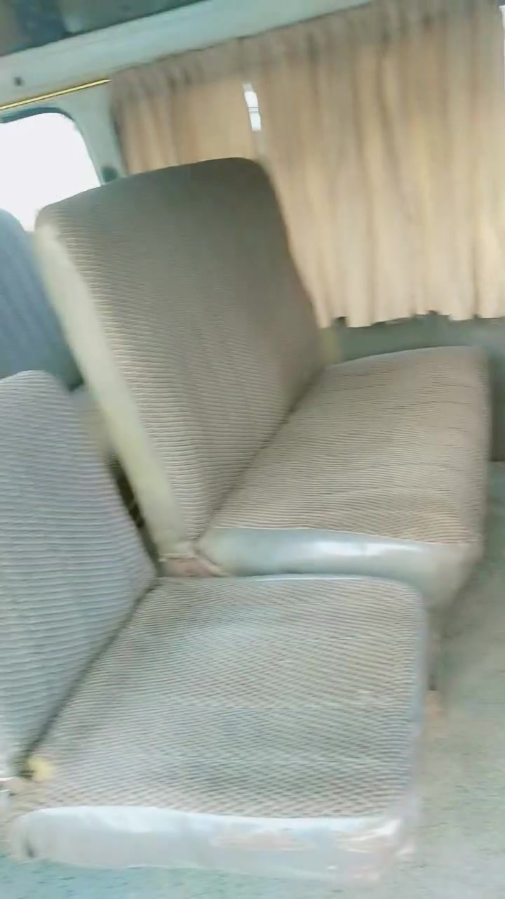 السلام عليكم كشنات عمل مازده نضيفات كلش
هنه والقلابات ٣ كشنات دوشمه جديده 
مكاني ناصرية استفسار ***********
اتصل ع الرقم خاص مااجاوب 
السعر ١٥٠@
حيدر البديري
