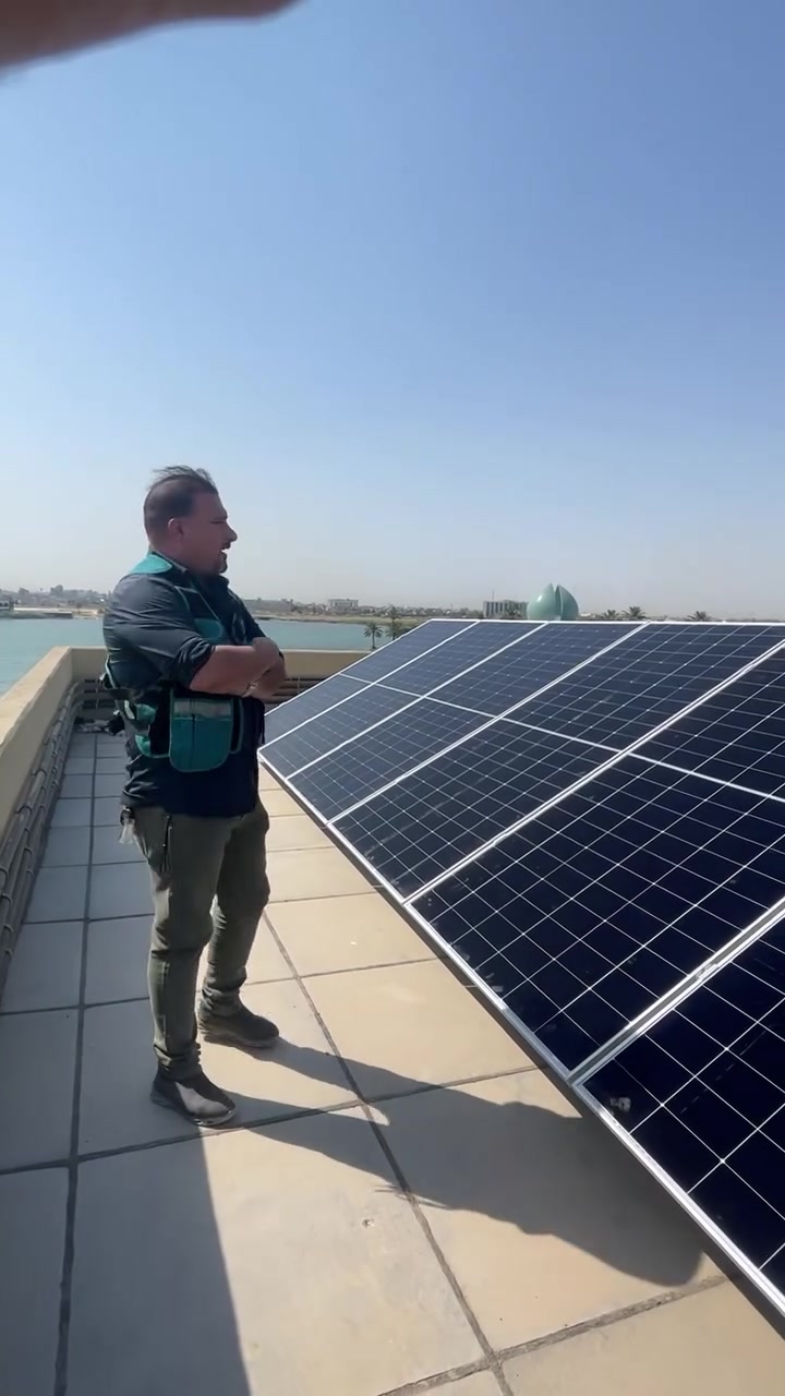 ☀️ أهل زيونة – مجمع سومو… الحل الأمثل للكهرباء بين إيديكم! ☀️

وفر كهرباء مستقرة على مدار الساعة مع منظومات هورايزن الأصلية.

🔋 المنظومة تتكون من:
✅ 10 ألواح شمسية عالية الكفاءة
✅ انفيرتر هورايزن 12 كيلوواط
✅ بطارية ليثيوم هورايزن 16 كيلوواط/ساعة

💯 ضمان استبدال لمدة 10 سنوات على كامل المنظومة، لتضمن راحة البال وأداءً موثوقًا لسنوات طويلة.

📞 للاستفسار والحجز:
***********

📍 شركة أبراج المهندسين للطاقة الشمسية
بغداد – زيونة – مجمع سومو

استثمر بالطاقة الشمسية اليوم… وتمتع بكهرباء مستقرة وجودة لا تضاهى.
