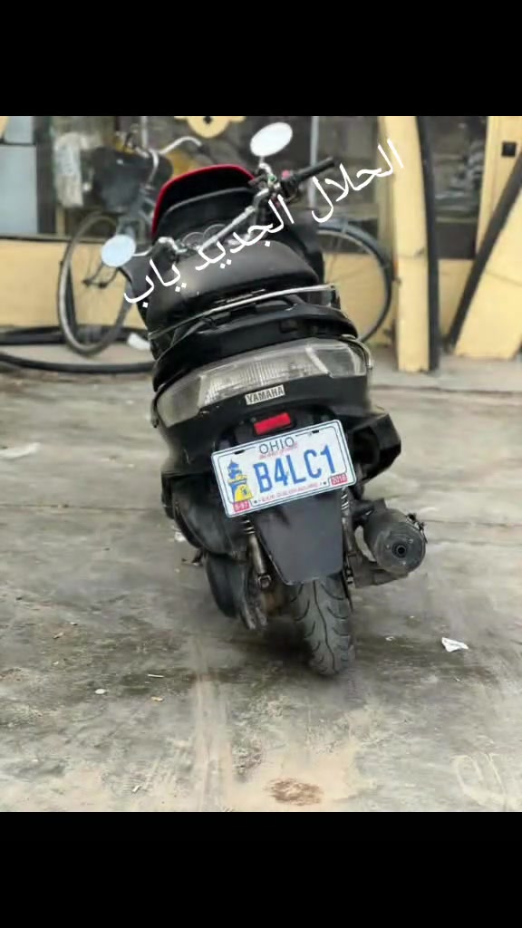 سلام عليكم شباب دراجة 🚲 لبيع نوع الدراجة ماجستة شكل بزون مكينة ياماهة ياباني 250 سيسي دراجة شلعة معدل فول اينقص مبيهة سلف جديد باتري جديد دبلالت امامي خلفي شغال تايرات جدد موديل 2016 بيع او مراوس بيراني حسب القناعة مكاني ديالئ بعقوبة تقاطع اللسادة متواجد فيس رقم 📱 *********** عيوني ولميعرف بيهن ليسعر من يمة يسمع موخوش رد اوحق علي 
وكون ممنون من صاحب الكروب
