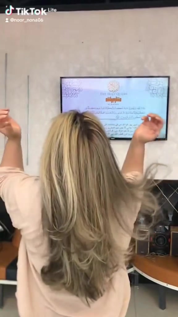 الكوافيره ساندي الشرطه الخامسه قرب جامع الجميلي *********** توجد لدينا خدمة منزليه لكافه الأقسام
