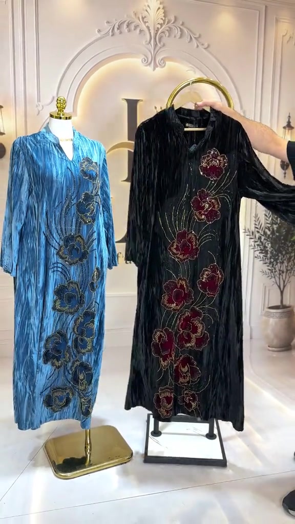 ملابس