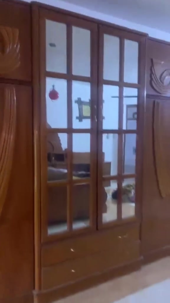 غرفة حطاطة • بورمي • صاج داخل وخارج