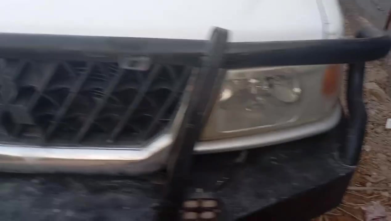 السلام عليكم ورحمه الله وبركاته صبحكم الله بالخير إخواني سياره متسوبيشي مونتيرو استيشن موديل 2003سنويه 28سياره كلها بلادي تبريد شغال سعرها 60هذا رقمي***********
