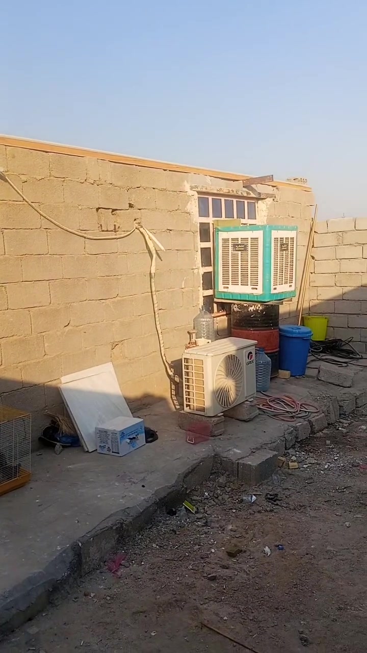 بيت للبيع سكف سندويج مساحه 100 متر مربع حولي ابو مهدي منطقت شكر السعر 20
شراي يتصل 
***********
50حديقه 50بنيان
