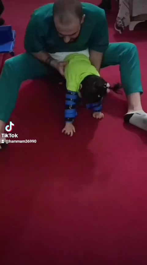 مقتطفات من جلسات اليوم 
الكادر السوري الدكتور همام 
والمصري الدكتور باسم 

نود ان ننوه انه الكشف مجاني 
الجلسات فرديه وغلف مخصصه ومكيفه
كادر متميز
اسعار مناسبه
تخفيضات للاشتراكات الشهريه 

العنوان 
كربلاء .سيف سعد
***********
