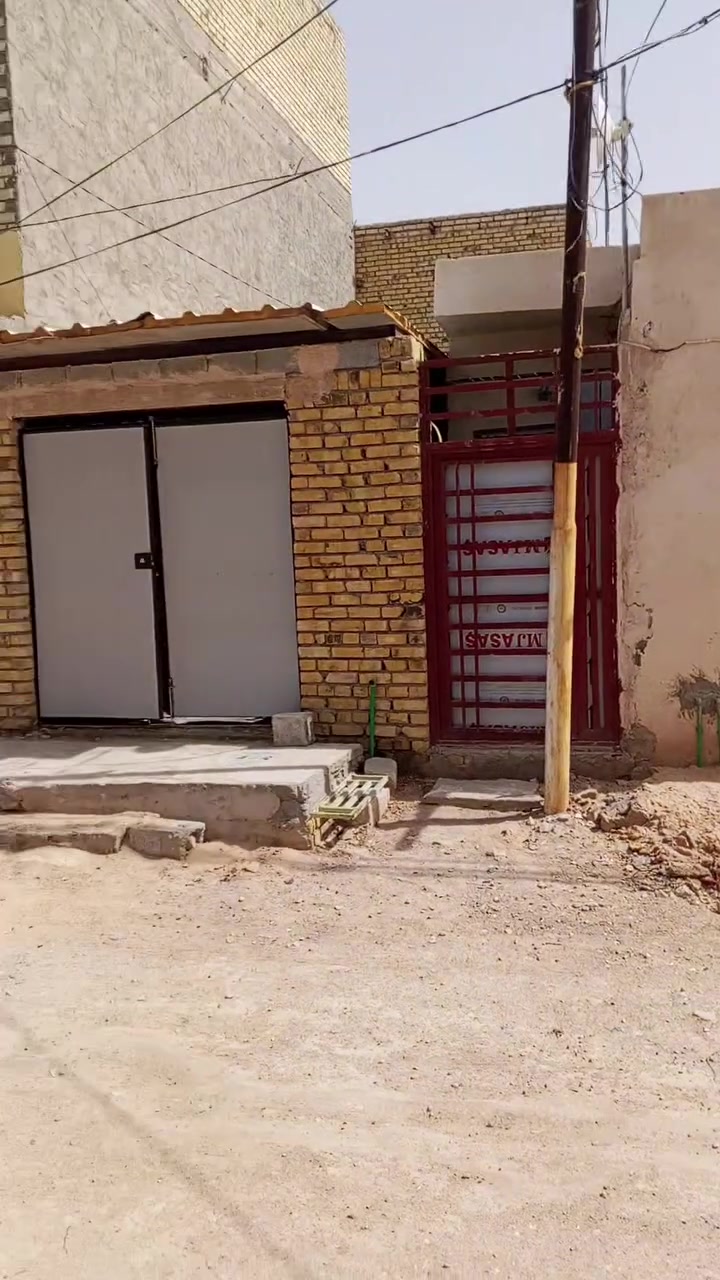 100 متر مربع حي ميسان نهاية شارع الشيوخ مشمول بالتطويب سند 25...
***********
