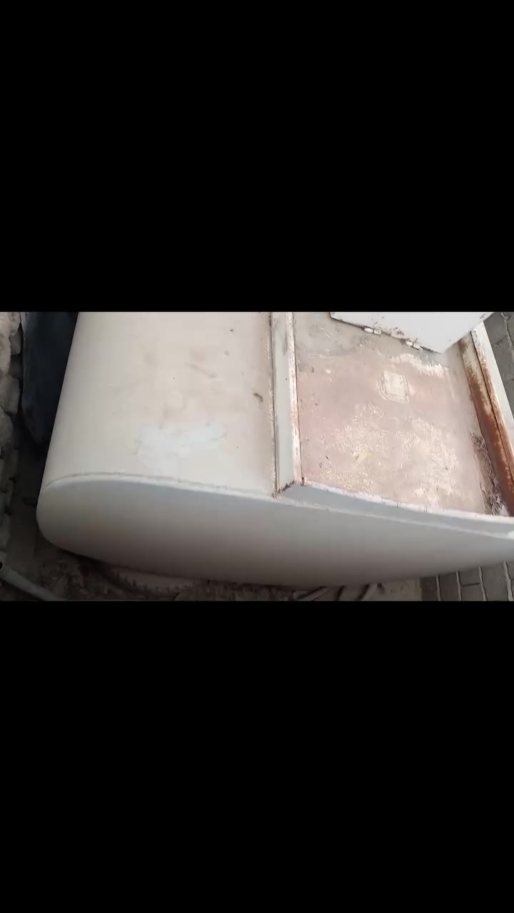 السلام عليكم صهريج ستعابيته 21000 الف لتر  مال كازه  البيع   رقم هاتف ***********
