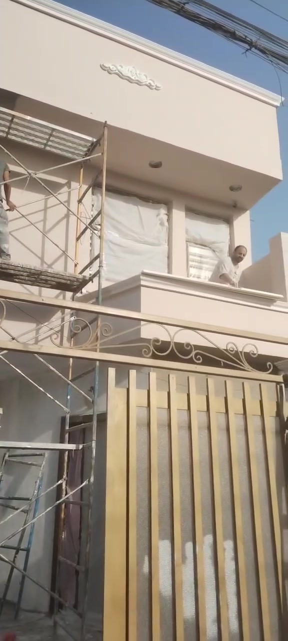 خدمات بناء • مقاولات • بدون تفاصيل