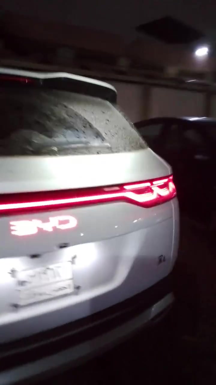 جميع نواع زجاج اليسارات القديم ولحديث نقل وشدداخل بغداد مجانن
وبنسب السعار رقم الهاتف ***********
