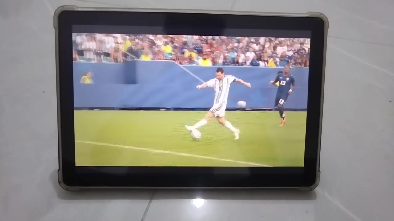 السلام عليكم.
TAB10 Pro نظام أندرويد جهاز بسيط ينفع للدراسة  أو   
  للأطفال مشاهدة والعاب خفيفة،  بطارية 6000 شحن تايبسي جهاز نظيف مع كارتونته  بدون ملحقات 
. 
 السعر 75🔒 

مكان كوت حي الحكيم
واتساب ***********

