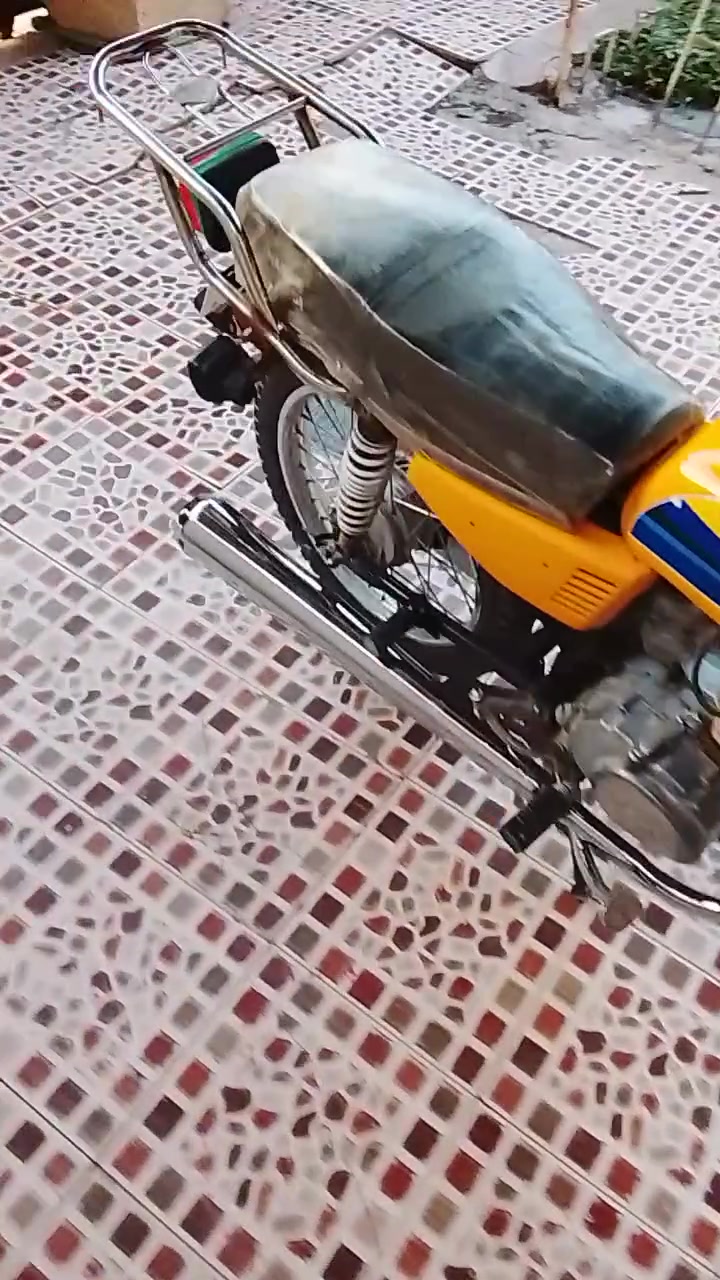***********
