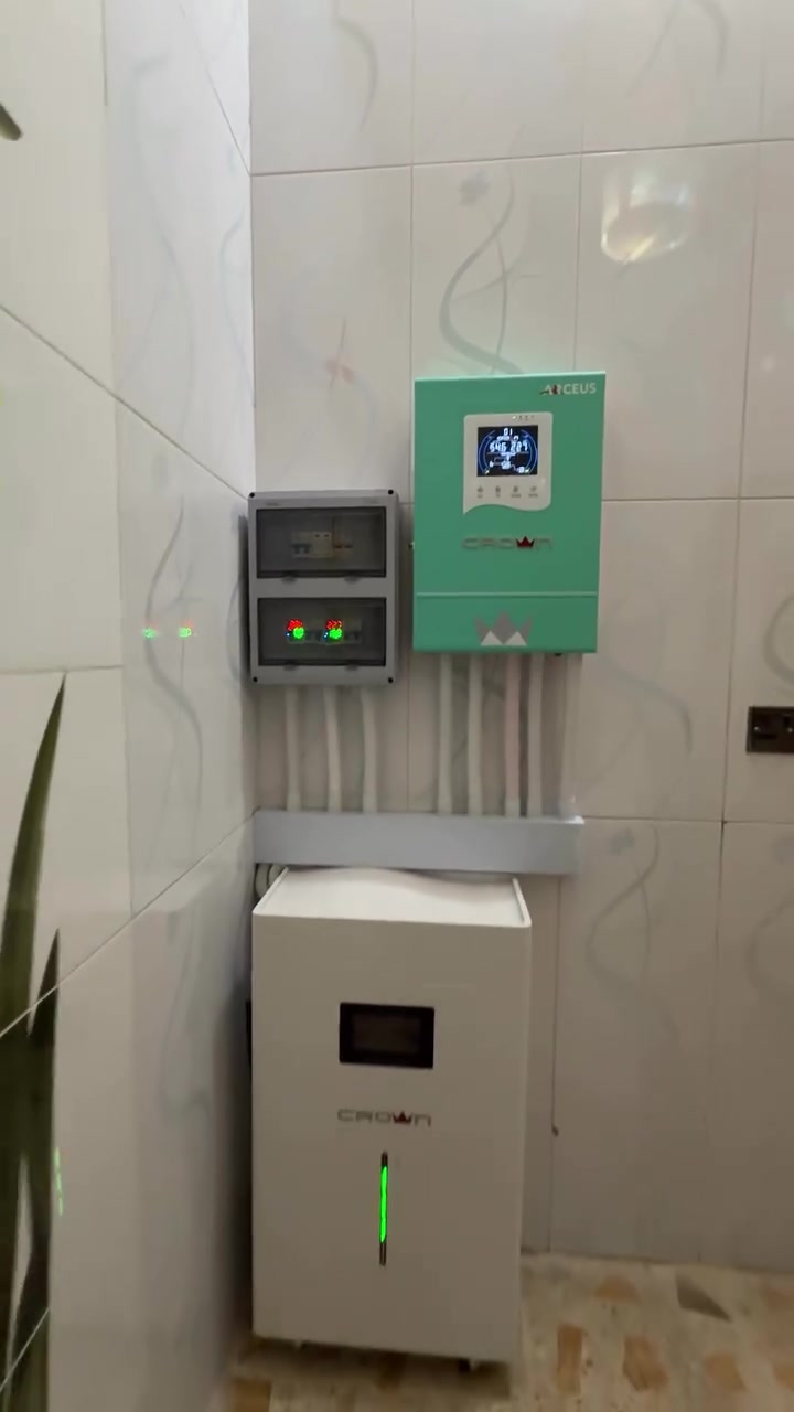 🔋 منظومة 15 أمبير ليلي نهاري:

• انفيرتر كراون 6.5kW ضمان 4 سنوات
• بطارية كراون 14.5kW — ضمان 7 سنوات استبدال
• ألواح جيكو 650W عدد 7☀️

📍 بعقوبة – دور الزراعة
📞 ***********

#طاقة_شمسية #كراون #جيكو #ديالى
