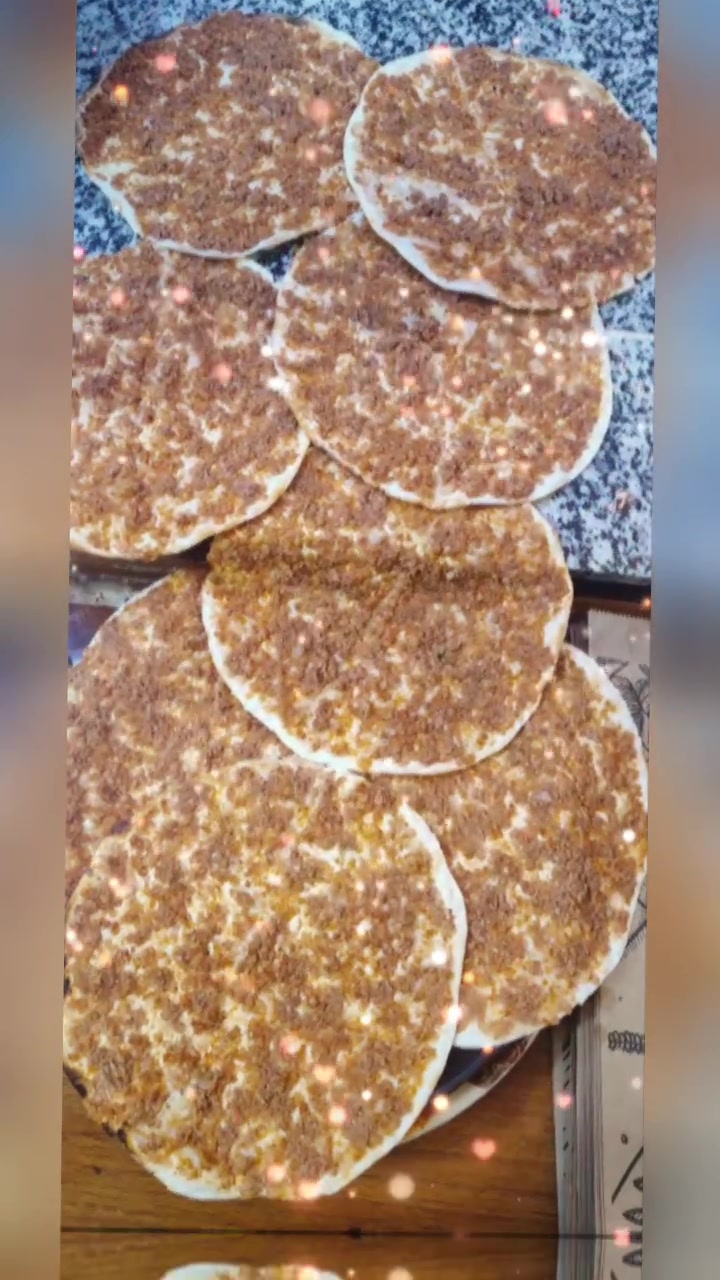 جوانه • لحم بعجين • توصيل سريع