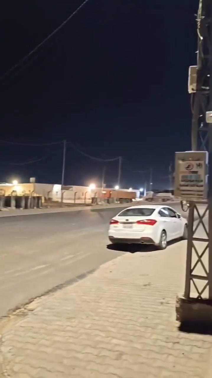 🔰بيت لايجـار🔰

مجمع الكرار مساحة 200متر ركن ع شارع 20
[غرفة نوم +استقبال +مطبخ +صالة +تخاريج خارجية&داخلية]
(الطابق الثاني غرفة نوم +سطح) البيت جديد محد ساكن بي
متروك لايجار مدة الحياة مفتوحة اريد عائلة زغيرة مرتبين

لاستفسار ***********
