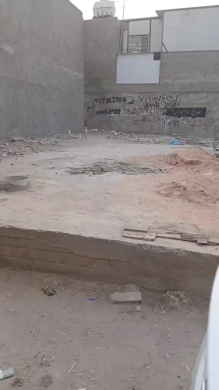 قطعة أرض • ١٣٠م