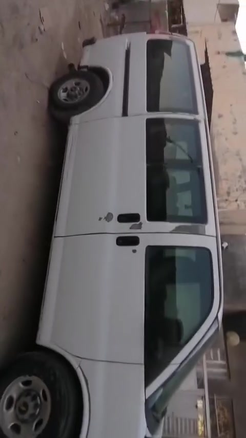 السلام عليكم ورحمه الله وبركاته سفانه اللبيع موديل 20012. رقم انكليزي  نجف سنويه  31. مصفره  هيئة وغرامات   وضريبه مكان السياره سماوه  رقم الهاتف. ***********

