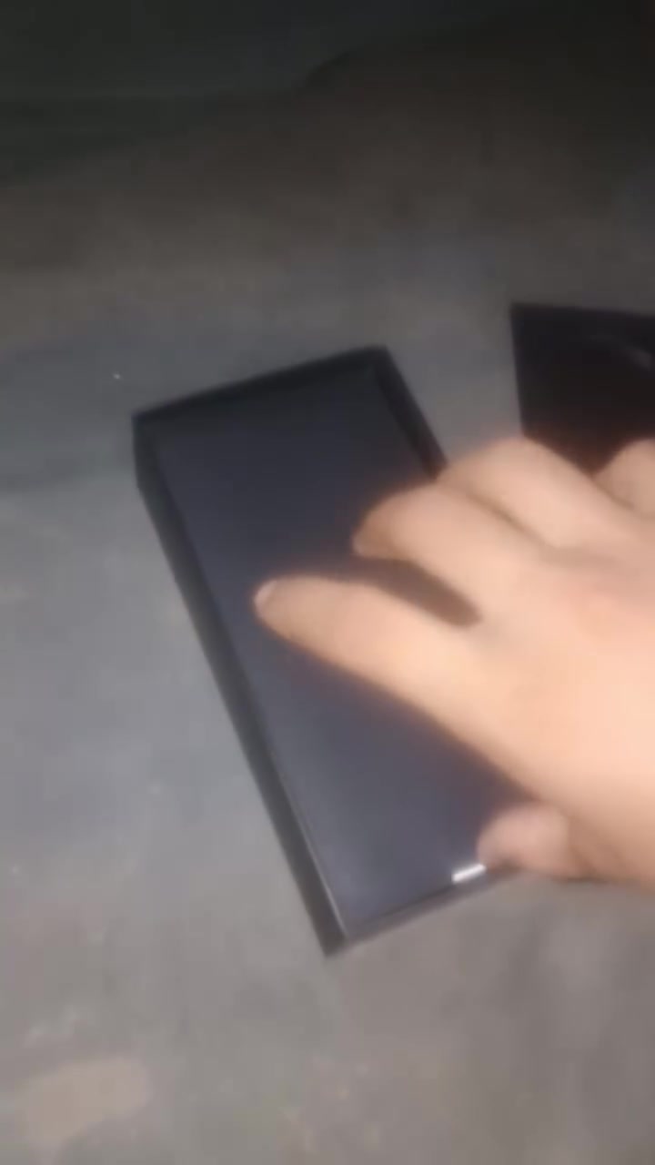 السلام عليكم جهاز لللبيع جديد صاله سبوع من اشتريته لا مصلح ولا مبدل ايشي بيه السعر225 مكاني كوت***********
