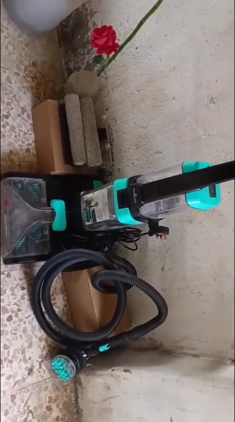 السلام عليكم
مكناسه كهربائيه فول نضافه بلكارتون
مستعجل على بيعها ( تغسل وتجفف)
 سعرها 150 وبيها مجال
الاتصال على الرقم التالي. ***********
او مراسله الصفحه
العنوان حله مدينه الثوره 🖤🤎.
