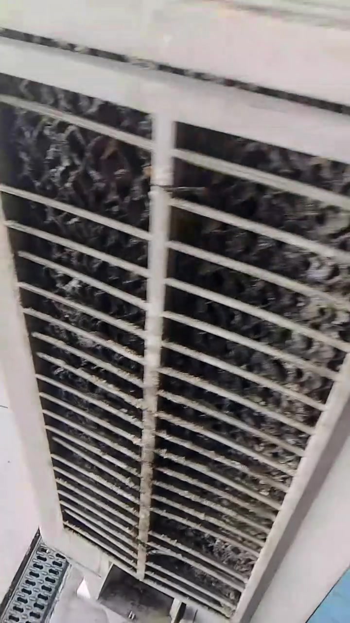 للبيع اغراض نضيفه وعل فحص الاستفسار ***********
