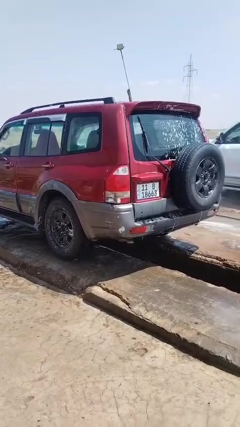 باجيرو 2006  مكينه 3000 كير ومحرك خير من الله تبريد شغال لغرفه عوزه ترتيب تايرات نص عمر بيه مكانات قطع صبغ لعنوان بغداد قرب بسمايه لسعر80رقم ***********
