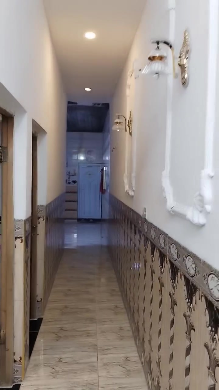 بيت للبيع بغداد ام الكبر والغزلان و كذلك قريب على مدينة الصدر قطاع ٦٨ سكن واقع حال مساحة ( ١٥٤) متر خدمات متوفرة بيت نضيف بيه غرف نوم عدد ٢ وستقبال وحولي ومطبخ وحمام عدد ٢ وكراج وترك ومنور للاستفسار الاتصال على الرقم ***********
